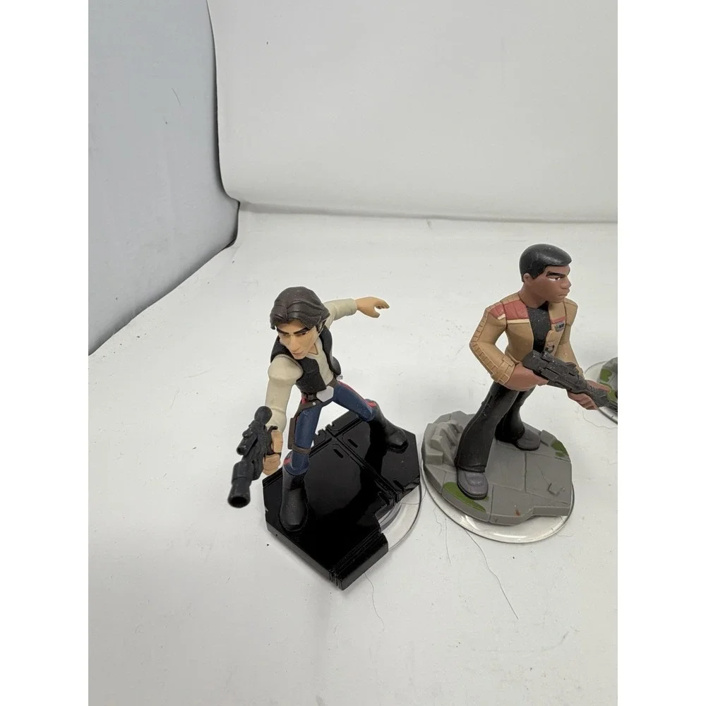 Disney Infinity 3.0 Star Wars 6 Figure Lot: Vader, Boba Fett, Han Solo, Rey,Finn